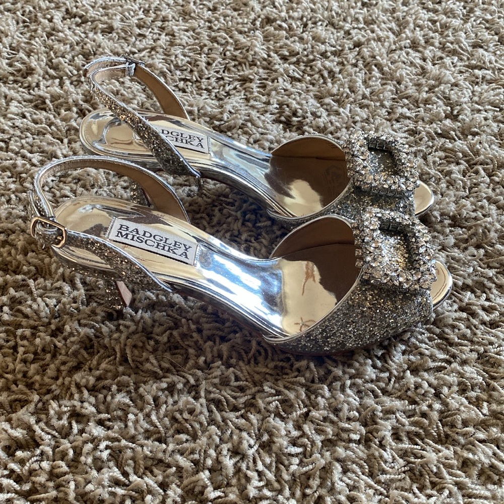 Badgley Mischka Silver Embellished Heels - Picture 2 of 4